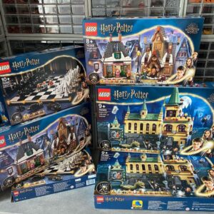 Alternative view of Games liquidation pallets mixed with toys