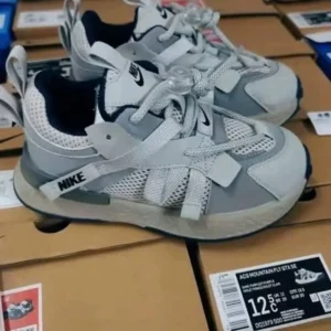 shoe pallet